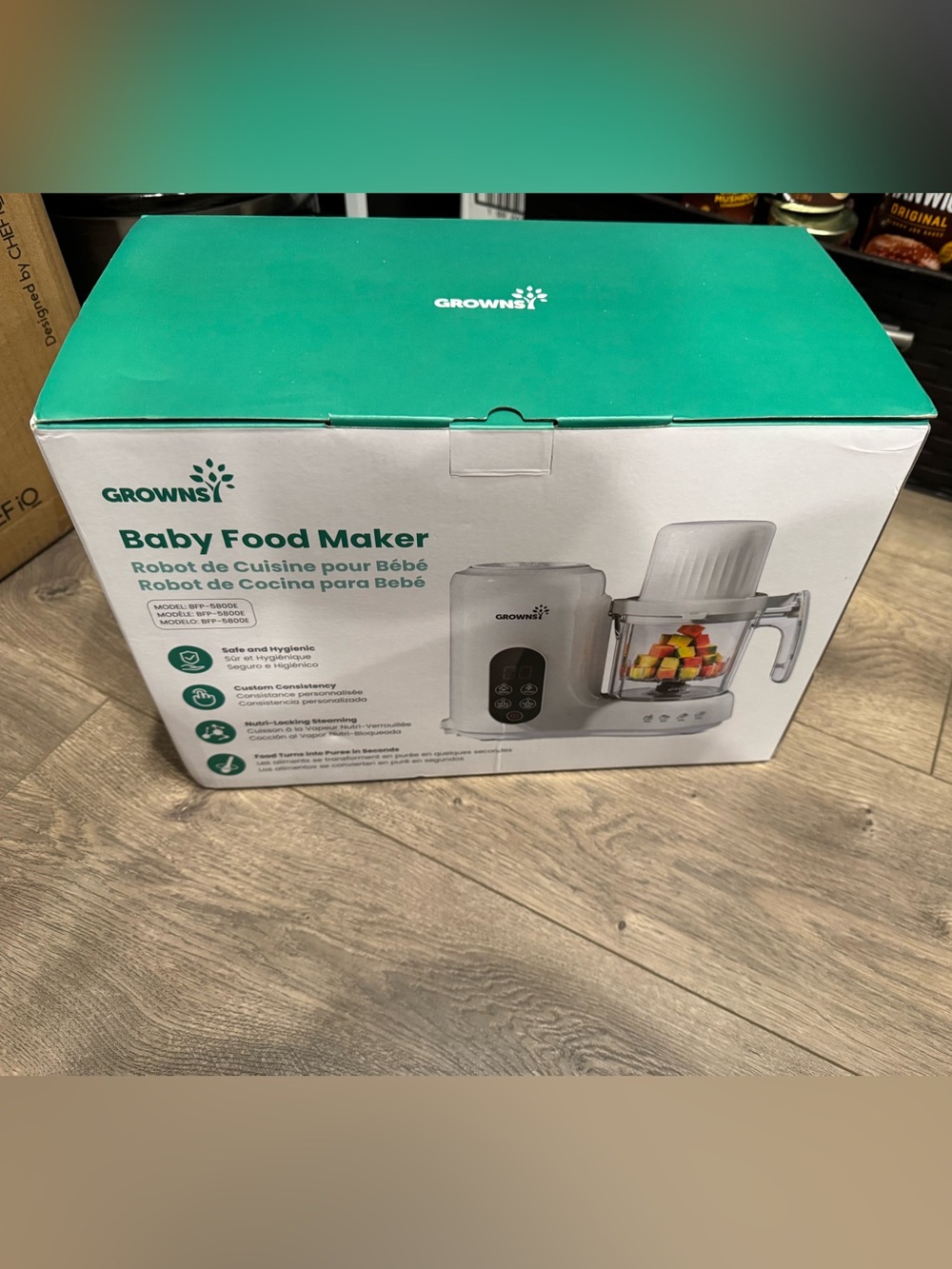 Grownsy White Baby Food Maker | 2-in-1 Steamer & Blender